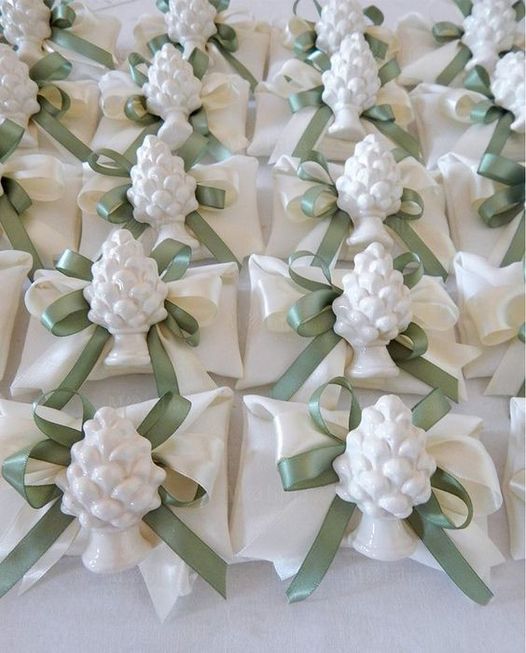 Pigne Siciliane, Wedding favour